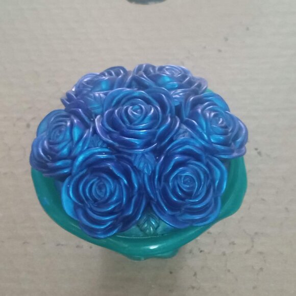 Handmade Blue and Green Rose Bouquet Trinket Box - Picture 4 of 5